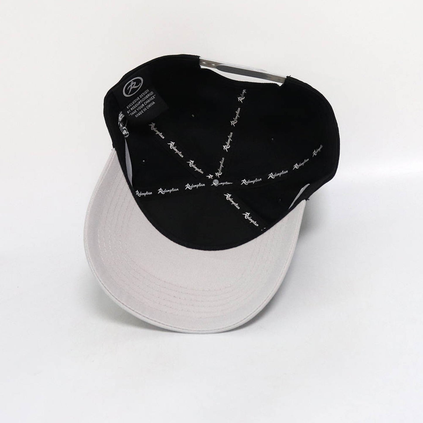 Pillage Series Snapback (Black/Silver)