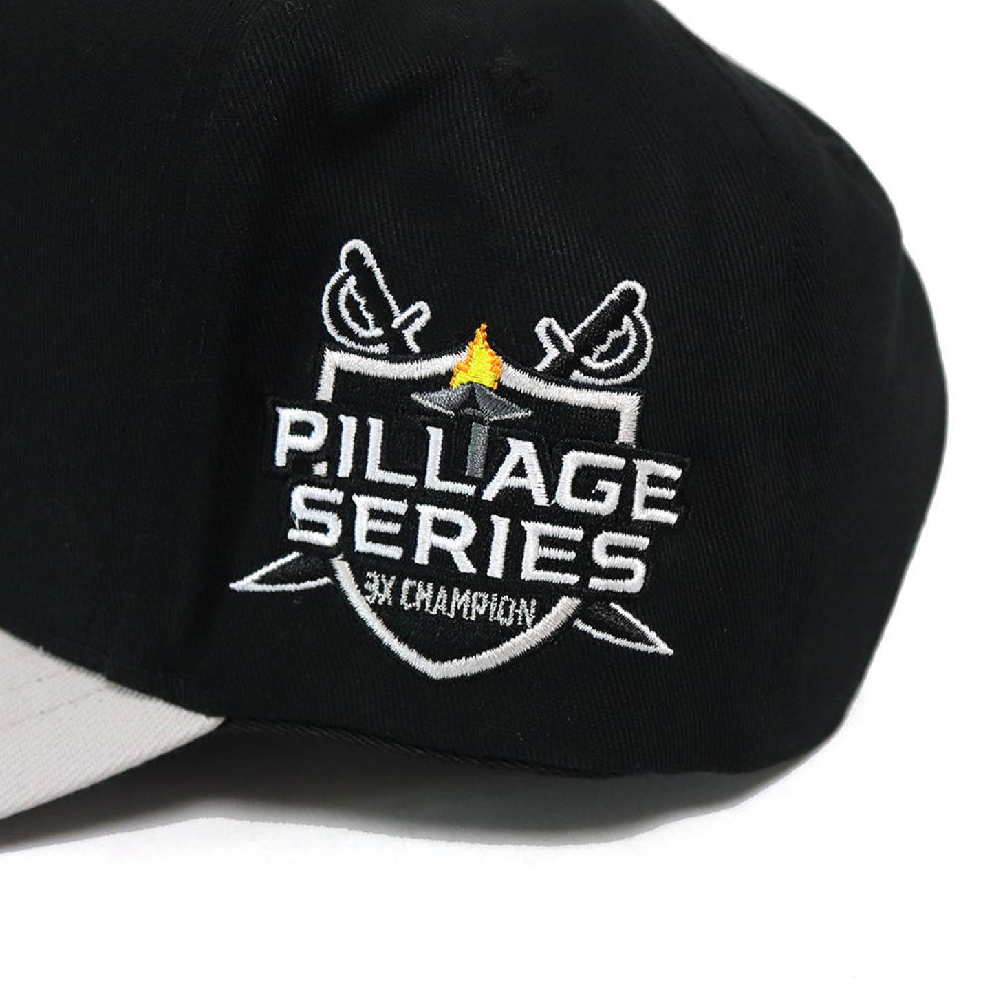 Pillage Series Snapback (Black/Silver)